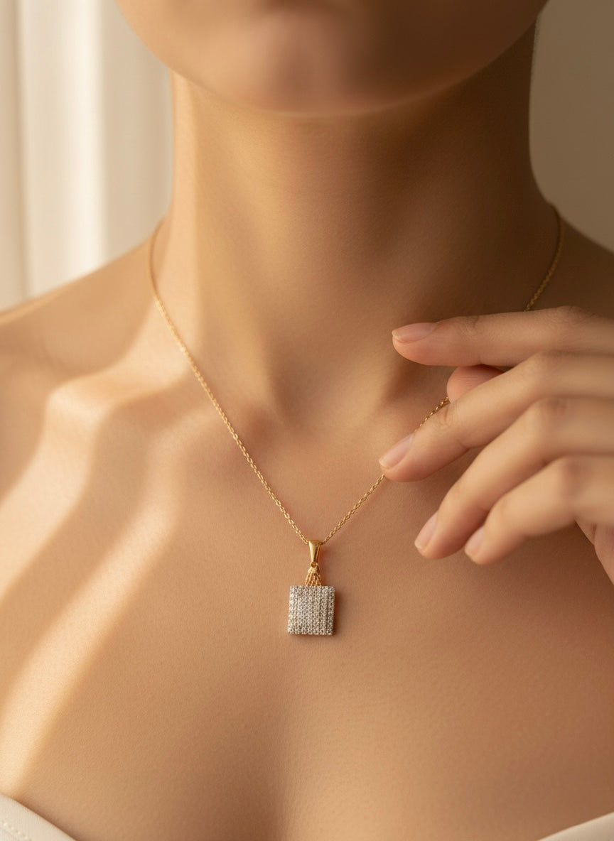 Luxury Square Crystal Gold Pendant Necklace – Minimal Sparkle Design